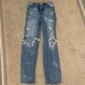 Pacsun 90’s distressed boyfriend jeans